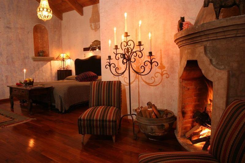 Hotel Meson Del Valle By Ahs Antigua ภายนอก รูปภาพ