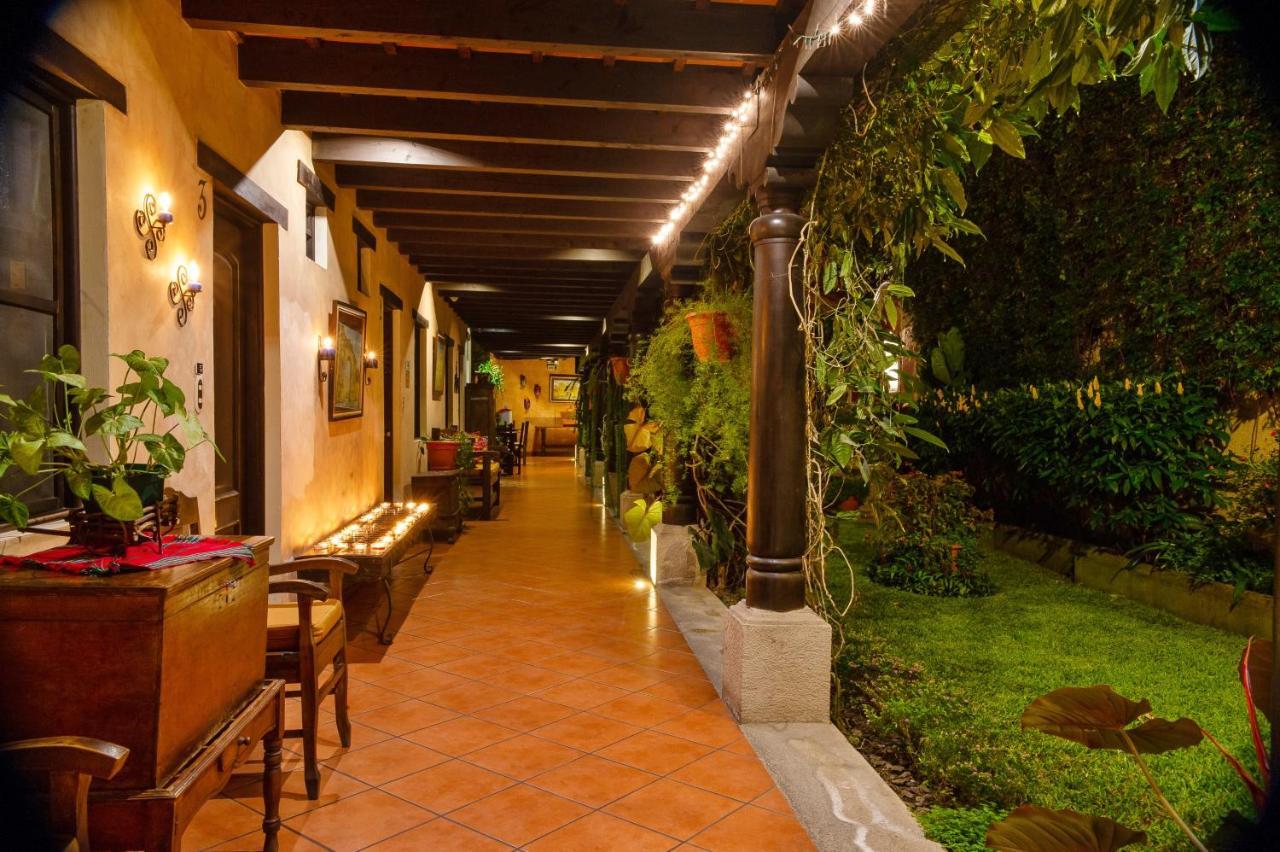 Hotel Meson Del Valle By Ahs Antigua ภายนอก รูปภาพ